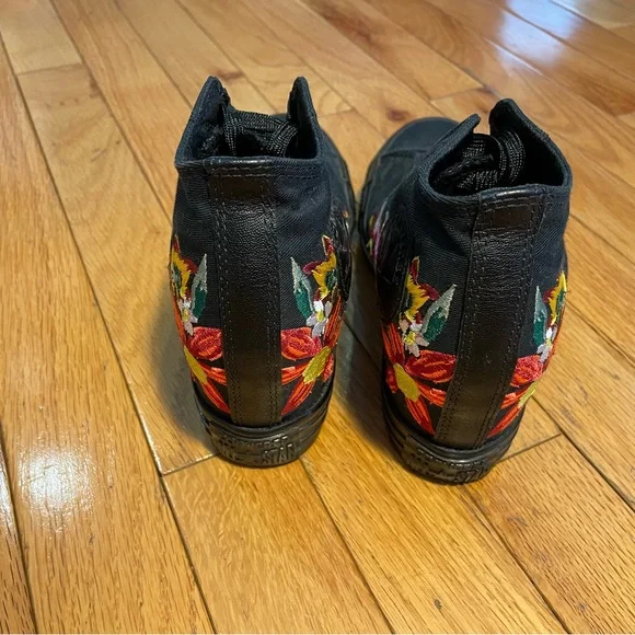 Converse PatBO All*Star Black Floral Embroidered Wedge Sneaker Size 7 - Picture 8 of 9